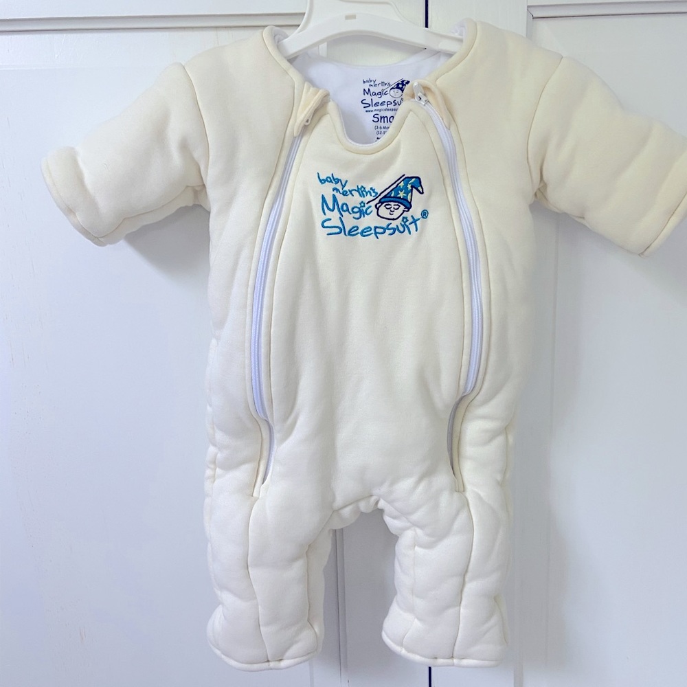 BABY MERLIN’S MAGIC SLEEP SUIT EUC